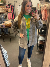 Load image into Gallery viewer, GOLD LEAF CLOVER GRAPHIC TEE