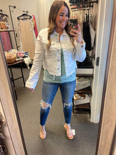 Load image into Gallery viewer, RISEN WHITE FRAYED EDGE JACKET