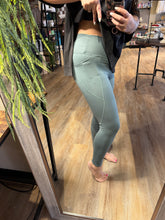 Load image into Gallery viewer, MOSS HIGH WAISTED LEGGINGS WITH POCKETS