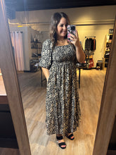 Load image into Gallery viewer, SMOCKED FLORAL PRINT DRESS