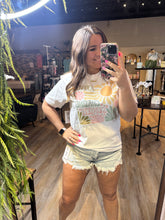 Load image into Gallery viewer, CHASING SUNSETS GRAPHIC TEE