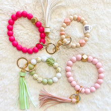 Load image into Gallery viewer, FANCY SILICONE KEYRING