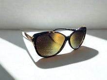 Load image into Gallery viewer, SUNGLASSES