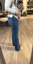 Load image into Gallery viewer, JUDY BLUE PENNY THERMAL MID RISE BOOTCUT