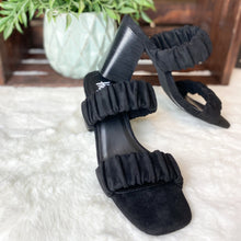 Load image into Gallery viewer, CORKYS TROPIC LIKE ITS HOT HEEL