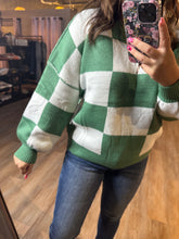 Load image into Gallery viewer, GREEN CHECKERED SWEATER