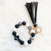 Load image into Gallery viewer, FANCY SILICONE KEYRING