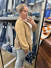 Load image into Gallery viewer, COZY TAUPE SHACKET