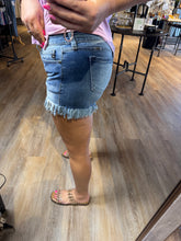 Load image into Gallery viewer, KANCAN ALEXIS SHORTS
