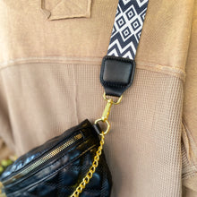 Load image into Gallery viewer, QUILTED BUM BAG PURSE