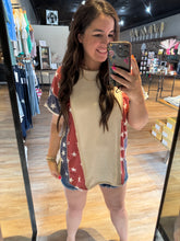 Load image into Gallery viewer, STARS & STRIPES TOP