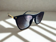 Load image into Gallery viewer, SUNGLASSES