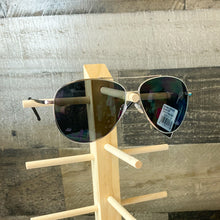 Load image into Gallery viewer, WEEKEND BLUE GEM SUNGLASSES