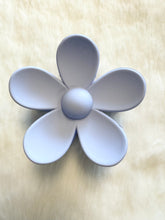 Load image into Gallery viewer, LARGE FLOWER CLAW CLIPS