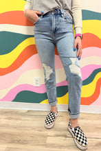 Load image into Gallery viewer, HIDDEN ZOEY MOM JEAN
