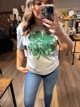 Load image into Gallery viewer, DISTRESSED GREEN CLOVER TEE