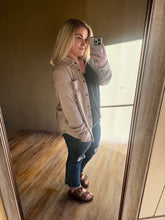 Load image into Gallery viewer, TARYN TAUPE SHACKET