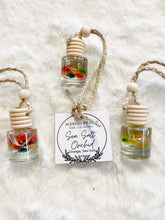 Load image into Gallery viewer, CAR FRAGRANCE DIFFUSER