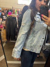 Load image into Gallery viewer, LISA DISTRESSED DENIM JACKET