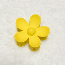 Load image into Gallery viewer, LARGE FLOWER CLAW CLIPS
