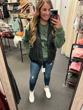 Load image into Gallery viewer, BLACK HOODED VEST