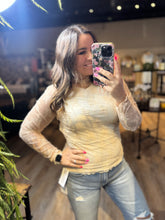 Load image into Gallery viewer, LACE SHEER TOP