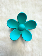 Load image into Gallery viewer, LARGE FLOWER CLAW CLIPS