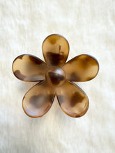Load image into Gallery viewer, LARGE FLOWER CLAW CLIPS