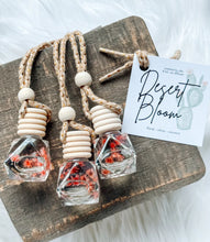 Load image into Gallery viewer, CAR FRAGRANCE DIFFUSER