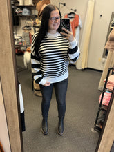 Load image into Gallery viewer, JUDY BLUE SKYLA BLACK TUMMY CONTROL SKINNY JEAN