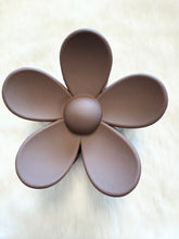 Load image into Gallery viewer, LARGE FLOWER CLAW CLIPS