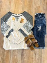 Load image into Gallery viewer, FLORAL + OLIVE COLOR BLOCK TOP