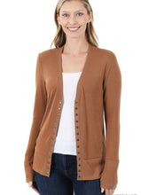 Load image into Gallery viewer, SNAP BUTTON CARDIGAN