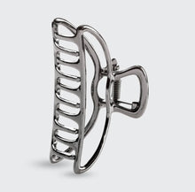Load image into Gallery viewer, KITSCH OPEN METAL CLAW CLIP