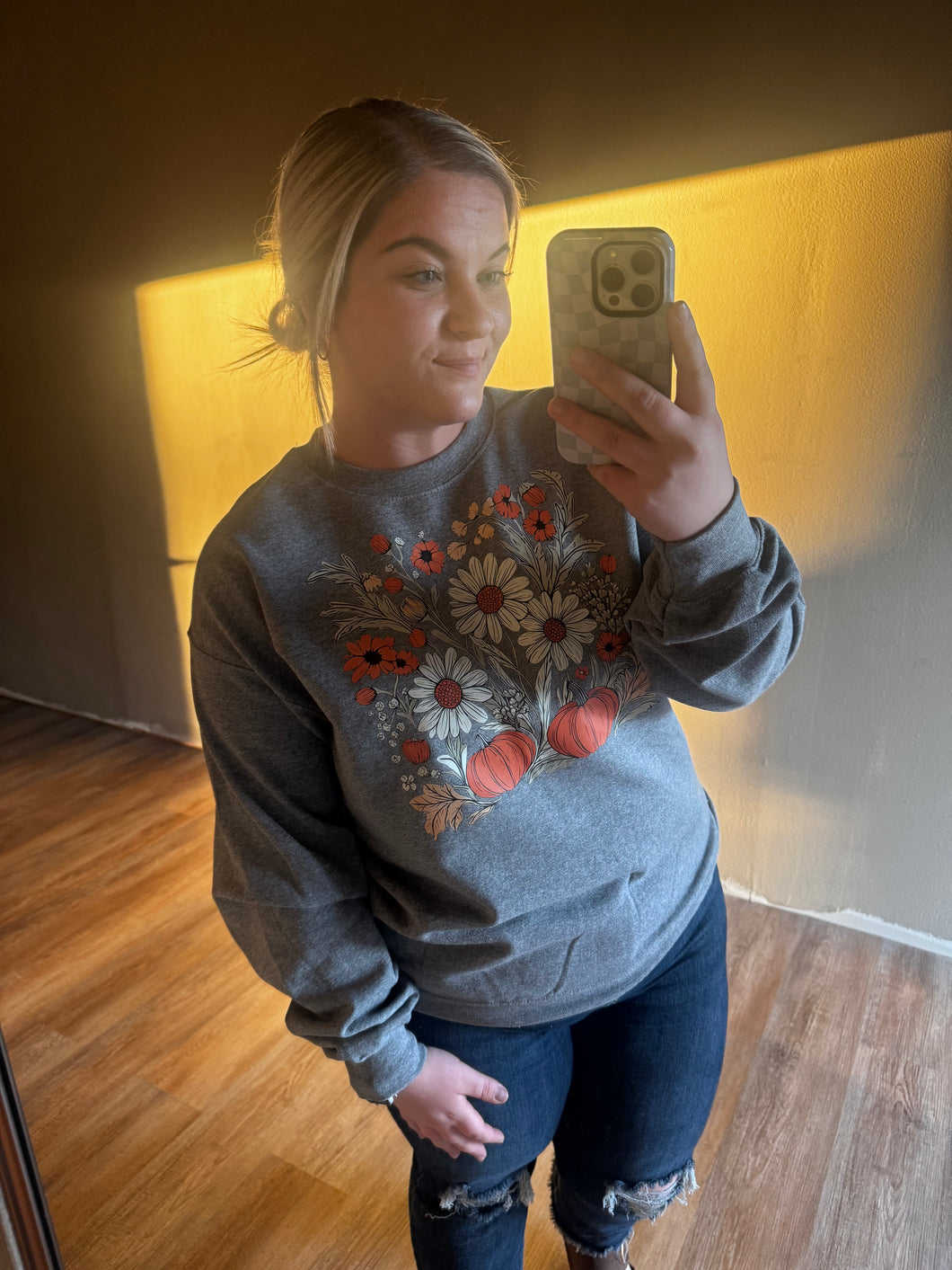 PETALS AND PUMPKINS CREWNECK
