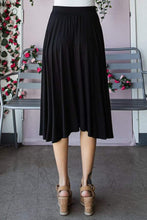 Load image into Gallery viewer, BLACK CLASSIC MIDI SKIRT
