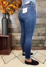 Load image into Gallery viewer, VERVET AMBER MID-RISE SKINNY
