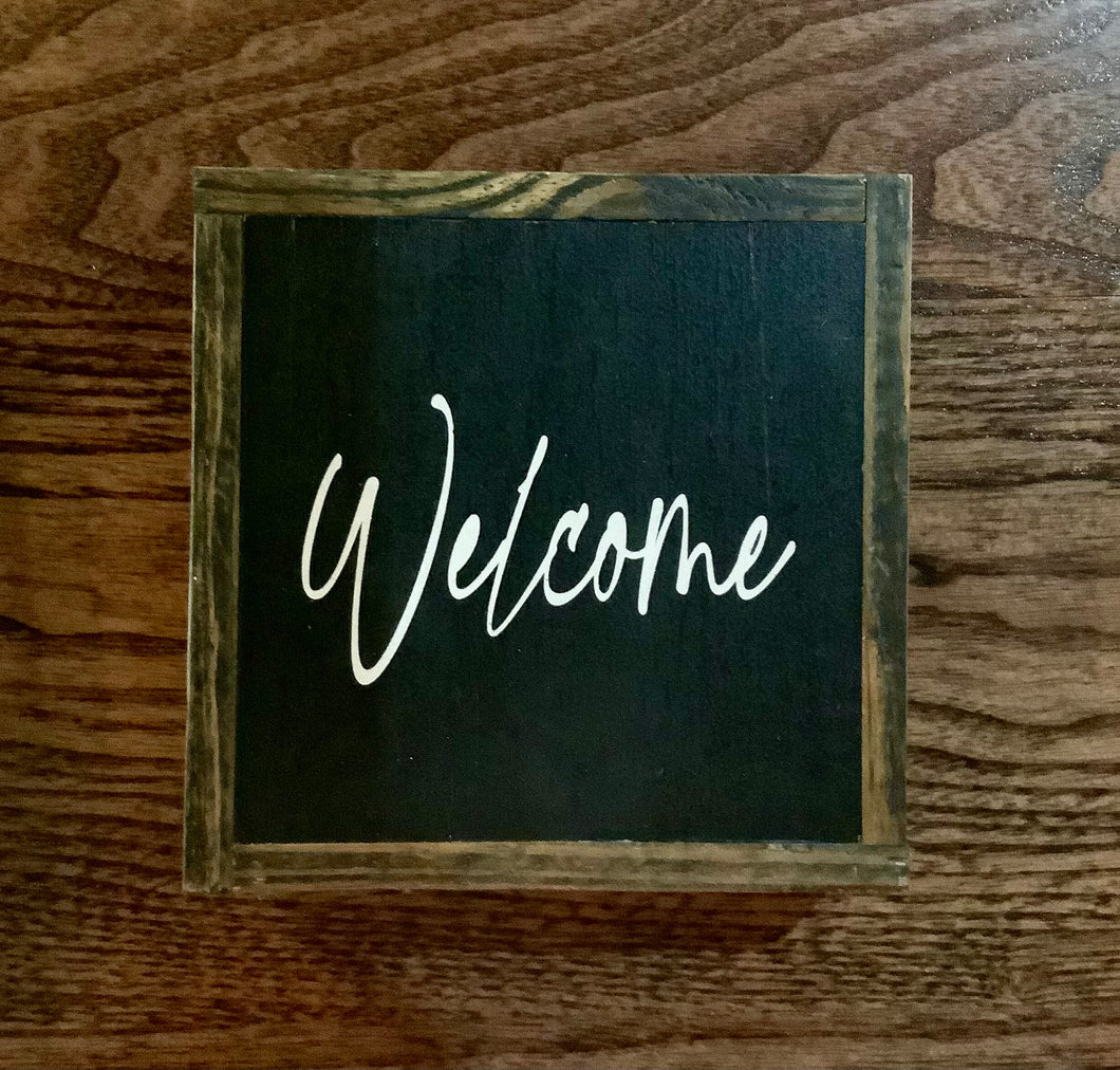 WELCOME WOOD SIGN