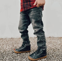 Load image into Gallery viewer, FADED BLACK STRETCHY DENIM
