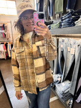 Load image into Gallery viewer, PLAID SHACKET
