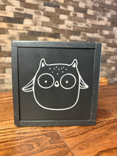 Load image into Gallery viewer, 6x6 ANIMAL SIGNS
