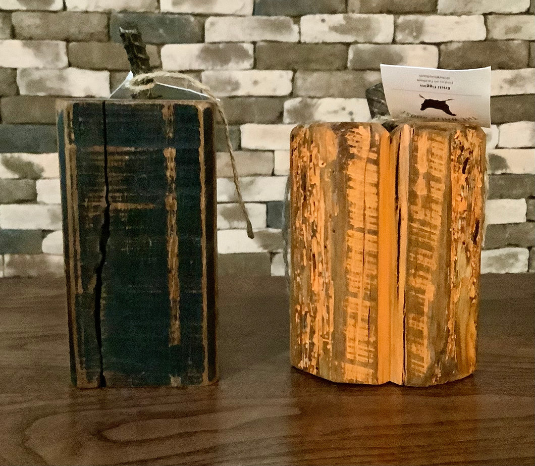 SMALL WOODEN PUMPKINS WITH IRON HANDLE