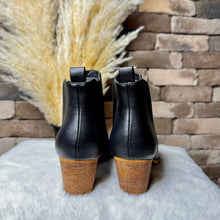 Load image into Gallery viewer, LEX BLACK BOOTIE
