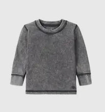 Load image into Gallery viewer, WASHED LONG SLEEVE CHARCOAL TEE
