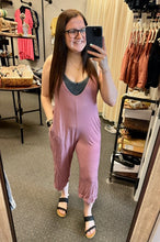 Load image into Gallery viewer, MAUVE V-NECK JUMPSUIT
