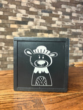 Load image into Gallery viewer, 6x6 ANIMAL SIGNS
