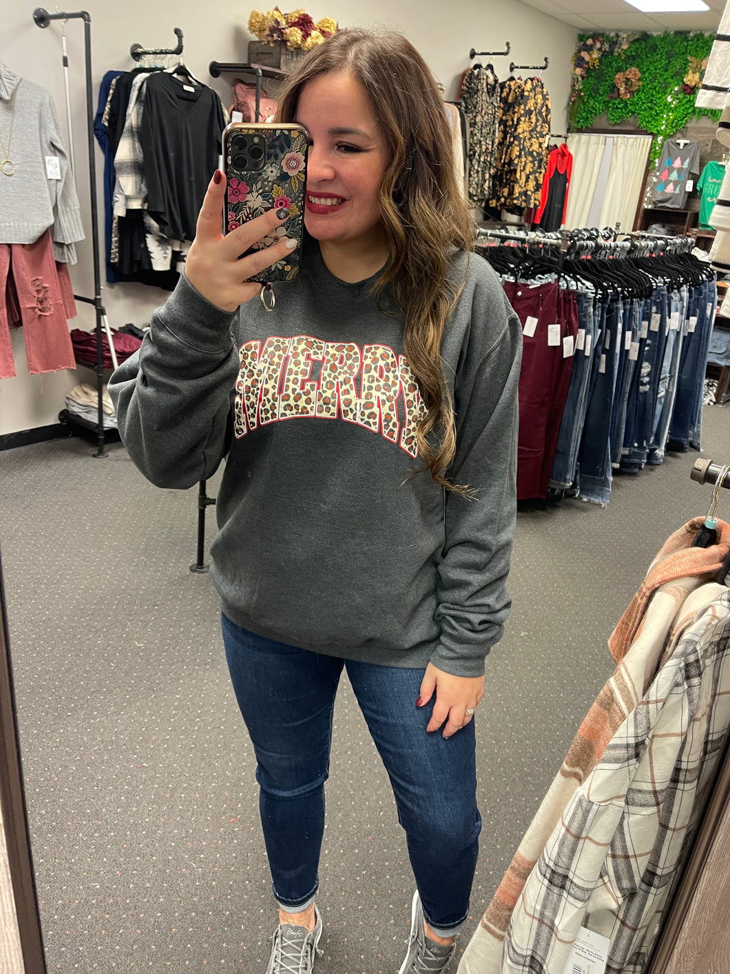 MERRY LEOPARD CREWNECK SWEATSHIRT