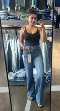 Load image into Gallery viewer, RISEN DIXIE HIGH WAIST WIDE LEG JEANS
