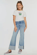 Load image into Gallery viewer, TWEEN MID RISE FLARE KANCAN JEANS

