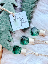 Load image into Gallery viewer, CAR FRAGRANCE DIFFUSER
